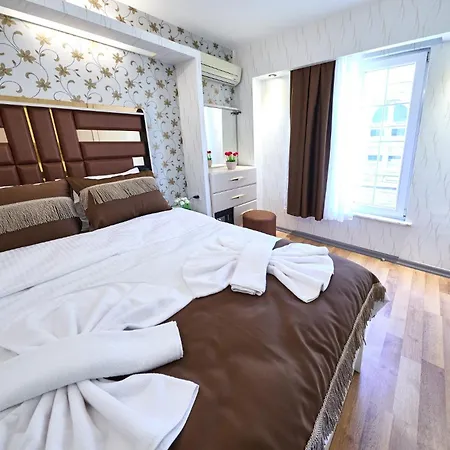 Taksim Galata Port By Aydin - Center *